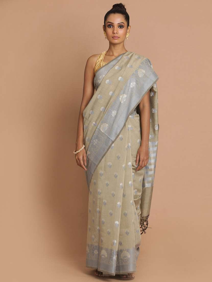 women self design bordered saree with blouse - 21185609 - Zoom Image - 0