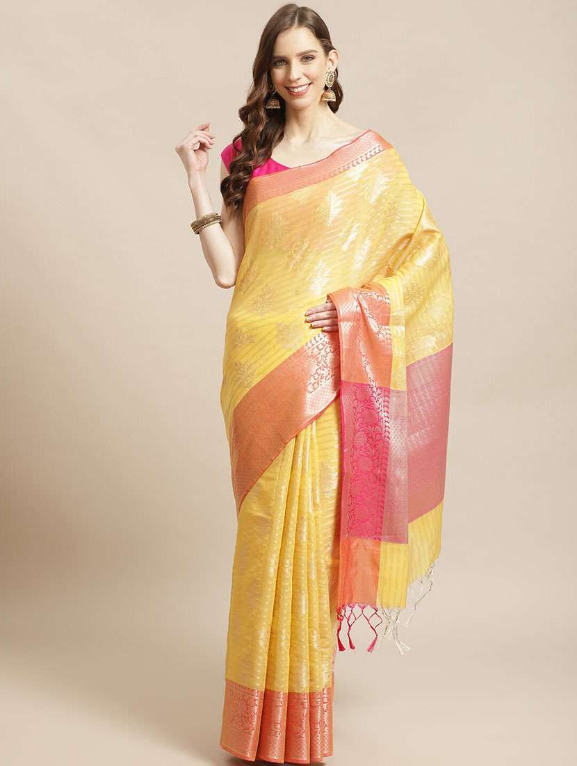 women self design bordered saree with blouse - 21185629 - Zoom Image - 0
