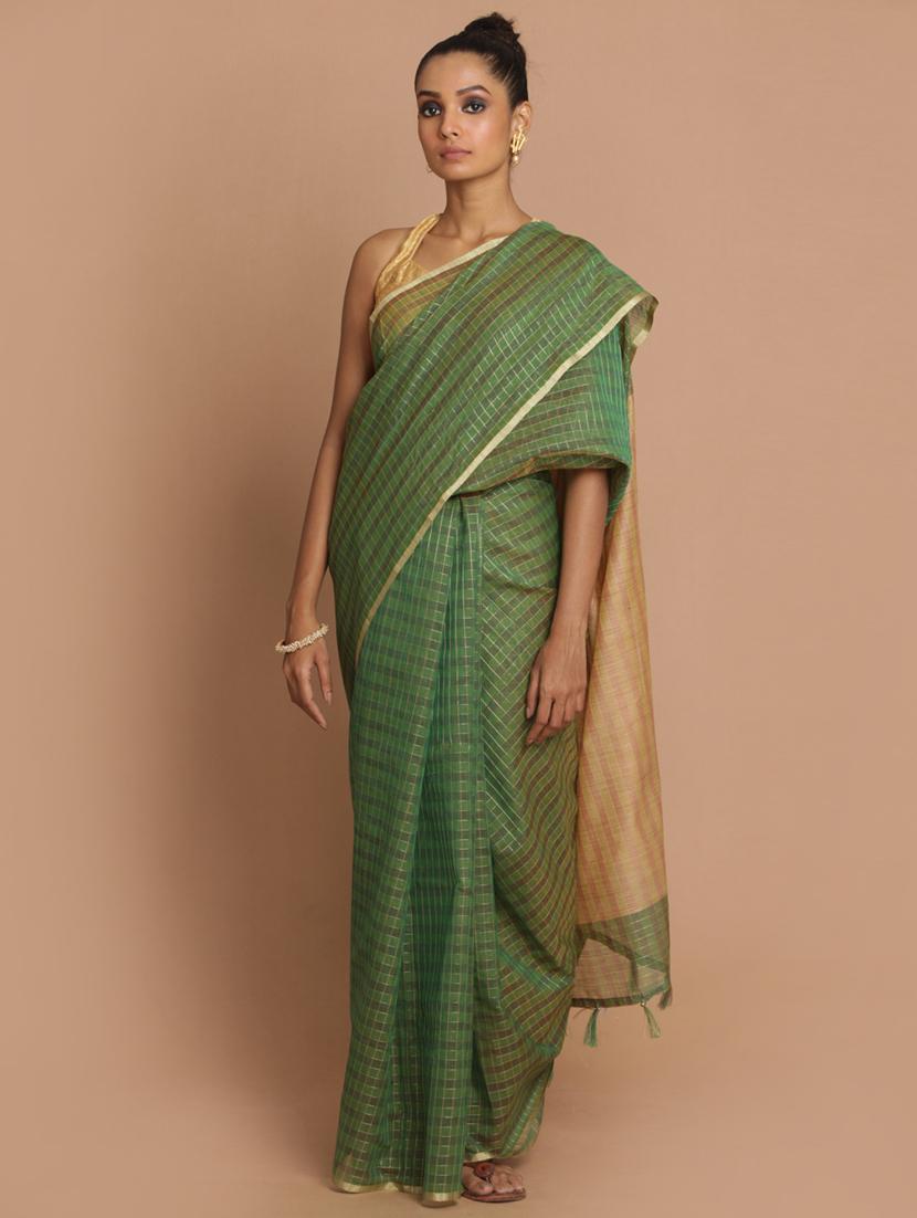 women checkered handloom saree with blouse - 21185821 - Zoom Image - 0