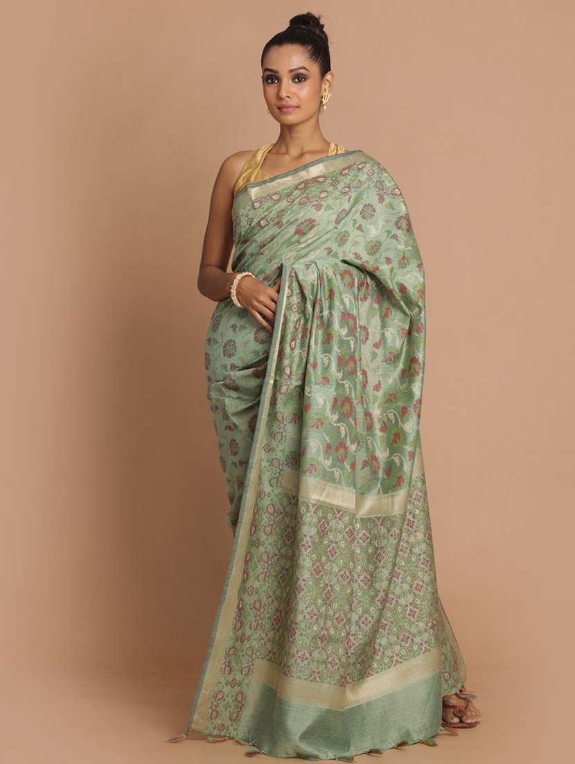 women self design bordered saree with blouse - 21185829 - Zoom Image - 0