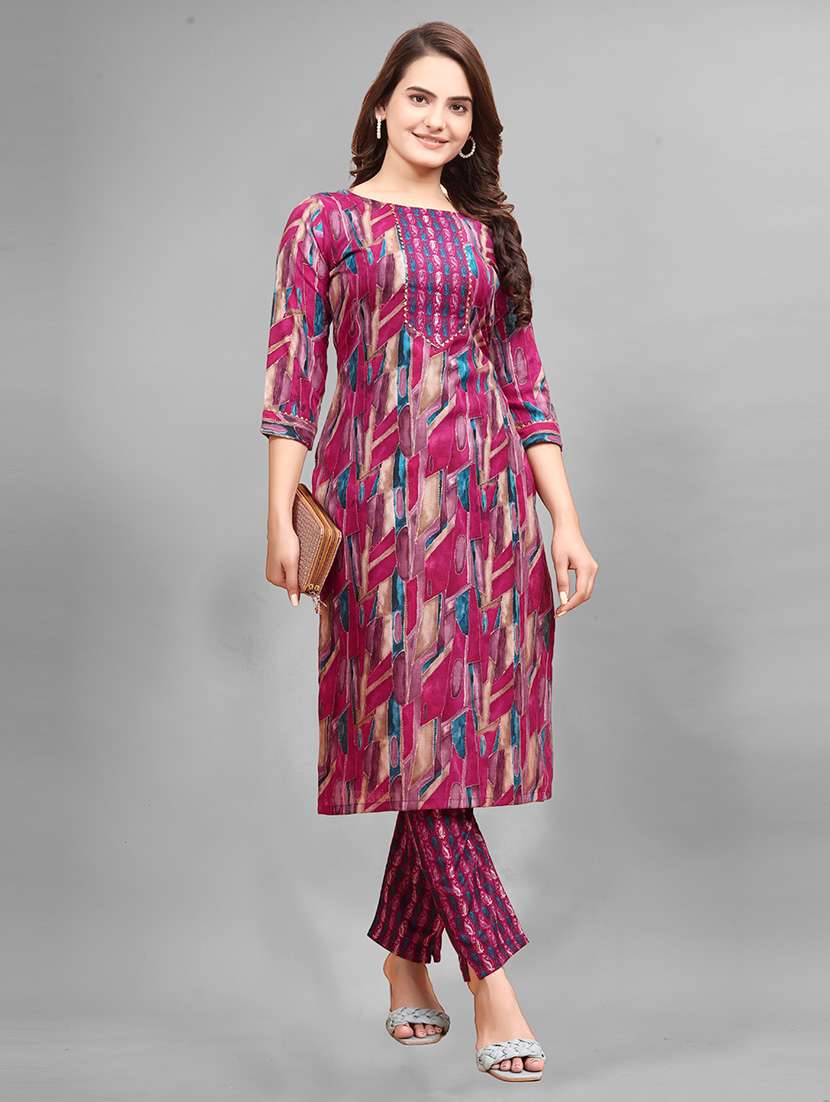 women round neck kurta pant set