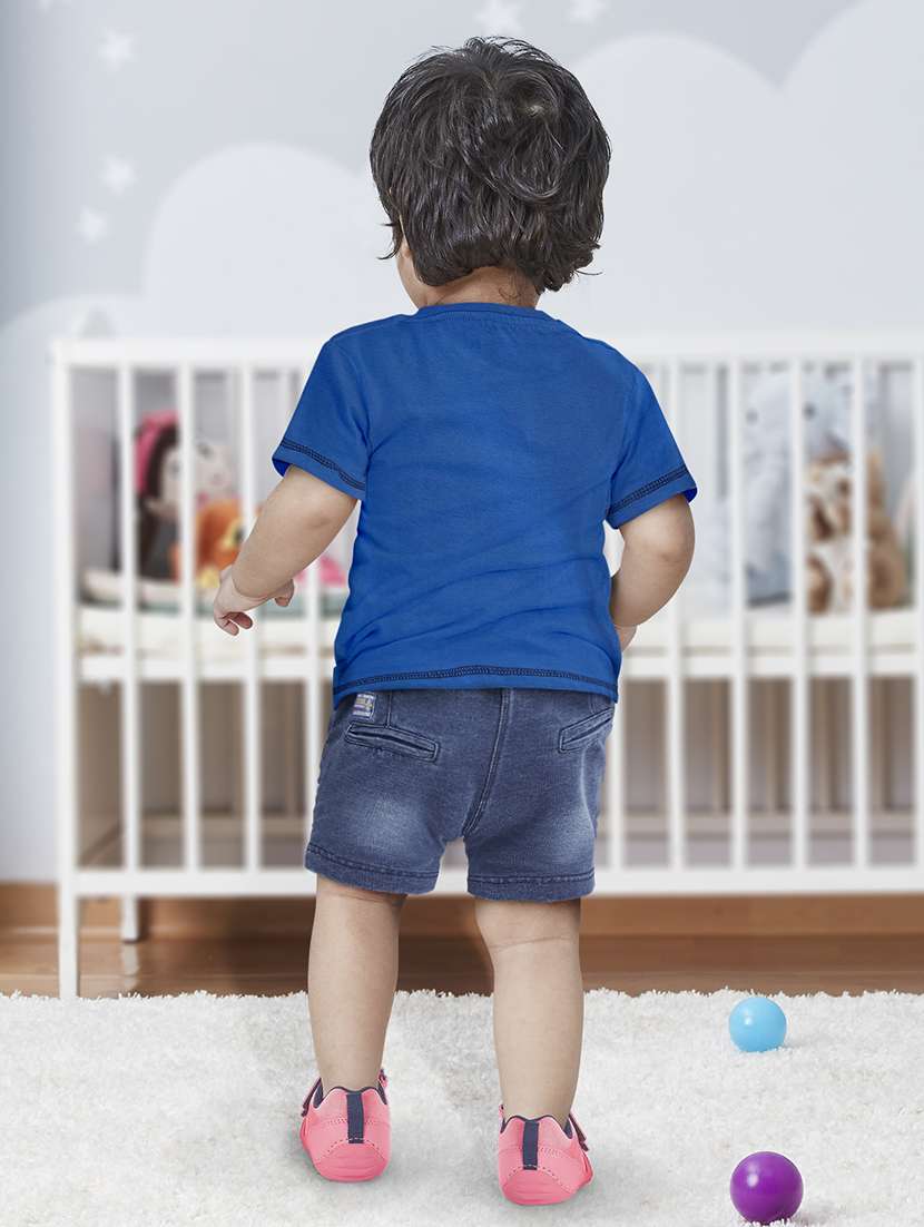 boy's round neck printed t-shirt - 21190366 - Standard Image - 3