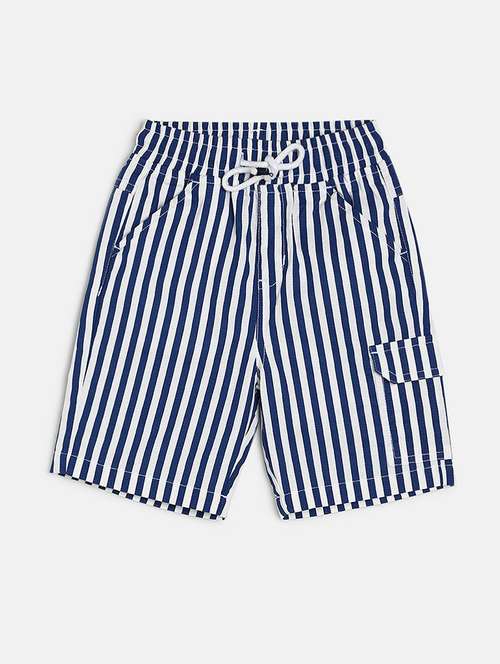 boys mid rise cotton shorts - 21191750 - Standard Image - 0