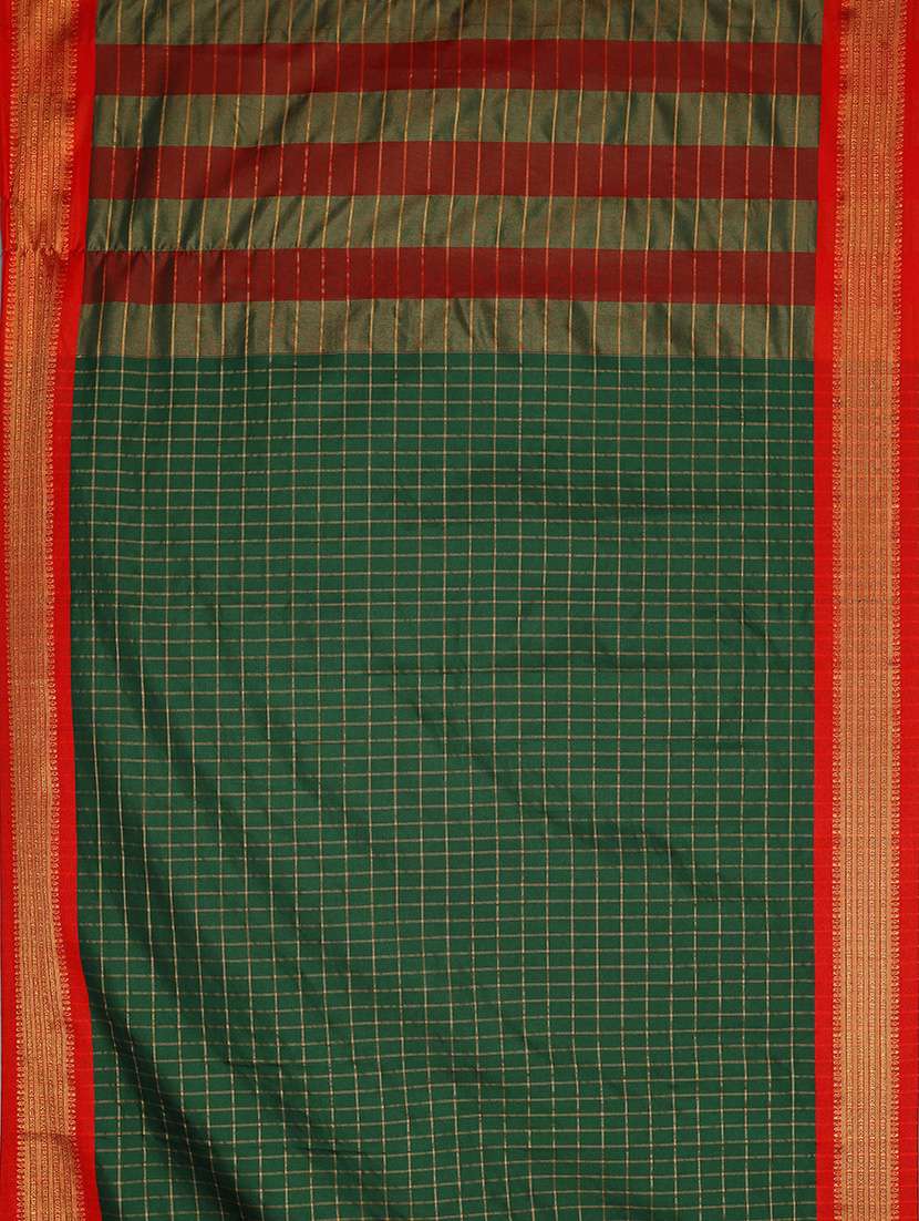 women checkered handloom saree with blouse - 21217641 -  Standard Image - 3