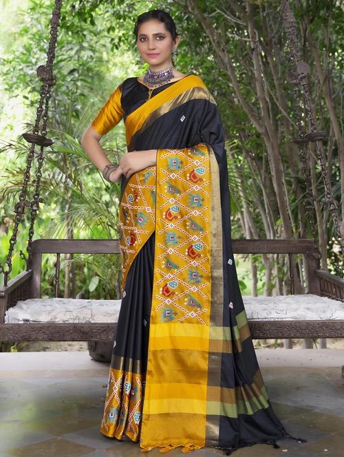black embroidered saree with blouse - 21221248 -  Standard Image - 0