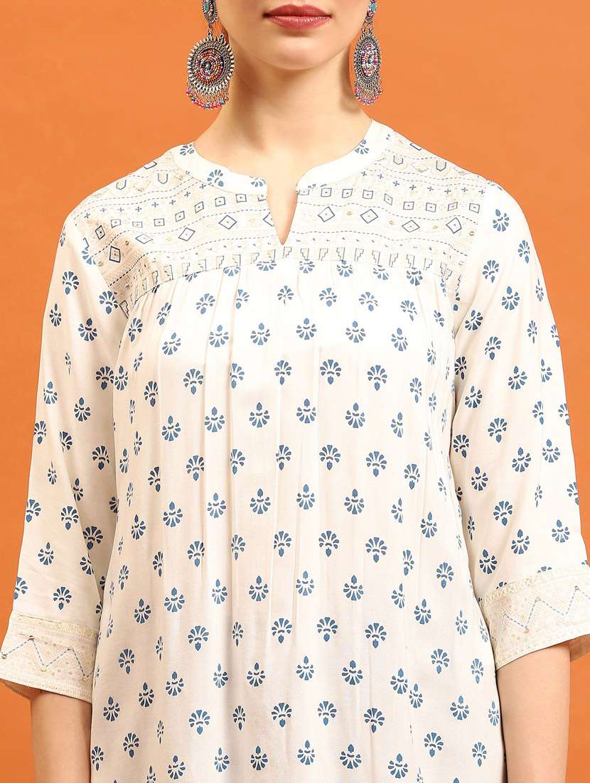women three quarter sleeve straight kurta - 21221344 -  Standard Image - 5