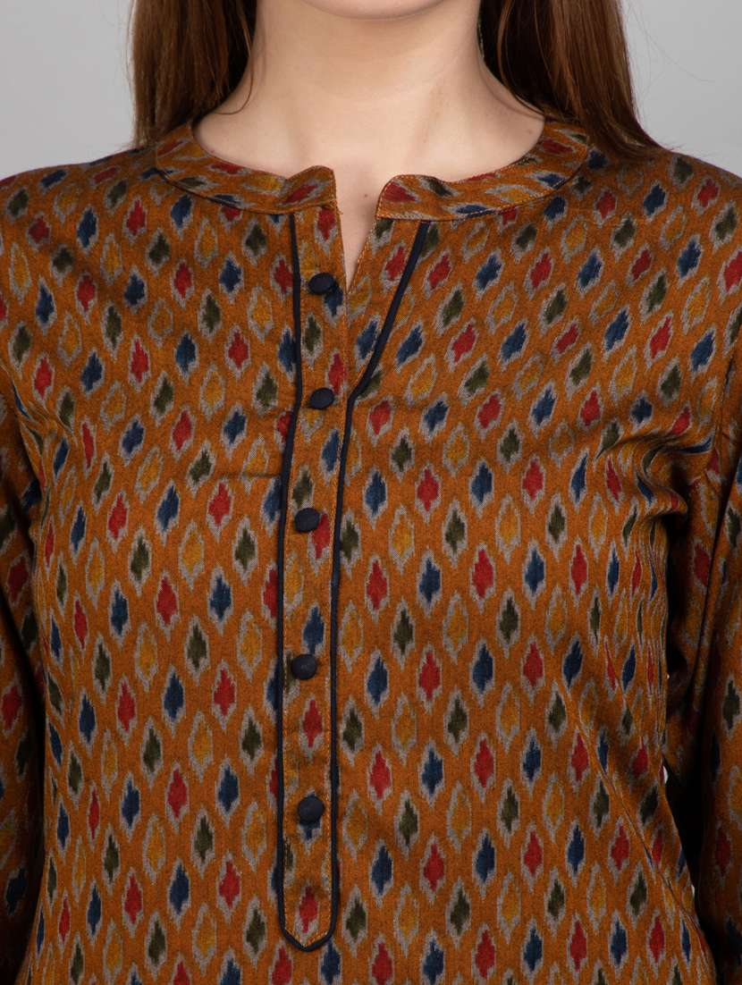 women mustard ikat mandarin neck kurta pant set - 21221420 -  Standard Image - 8