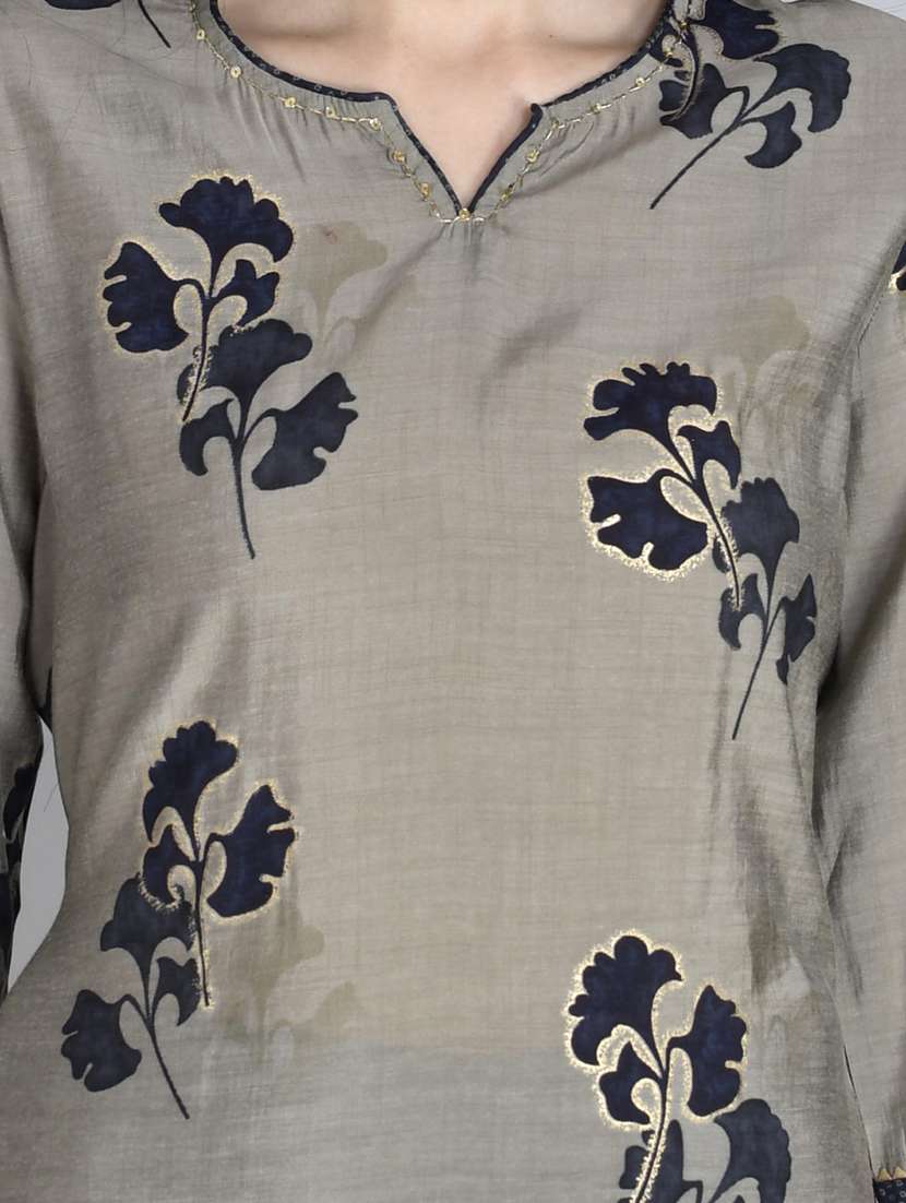 women grey floral notch neck kurta palazzo set  - 21221435 -  Standard Image - 8