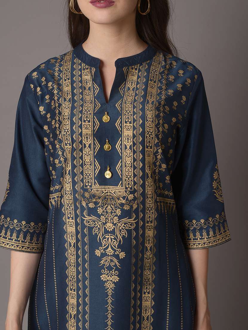 women three quarter sleeve straight kurta - 21221474 -  Standard Image - 5
