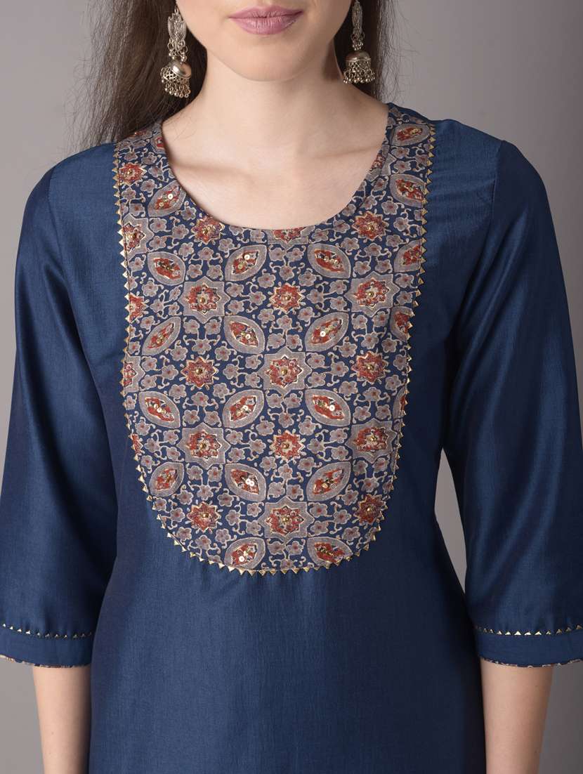 women placement print round neck kurta pant set - 21221477 -  Standard Image - 5