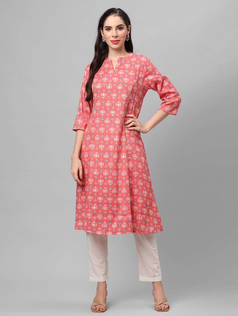 women three quarter sleeve straight kurta