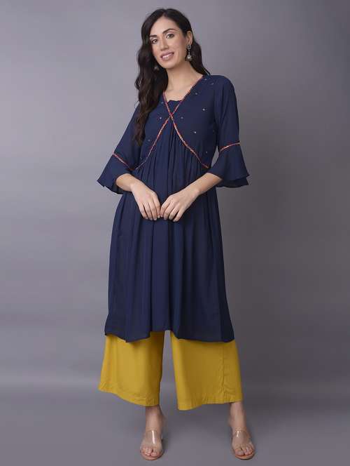 women three quarter sleeve straight kurta - 21221542 - Standard Image - 0