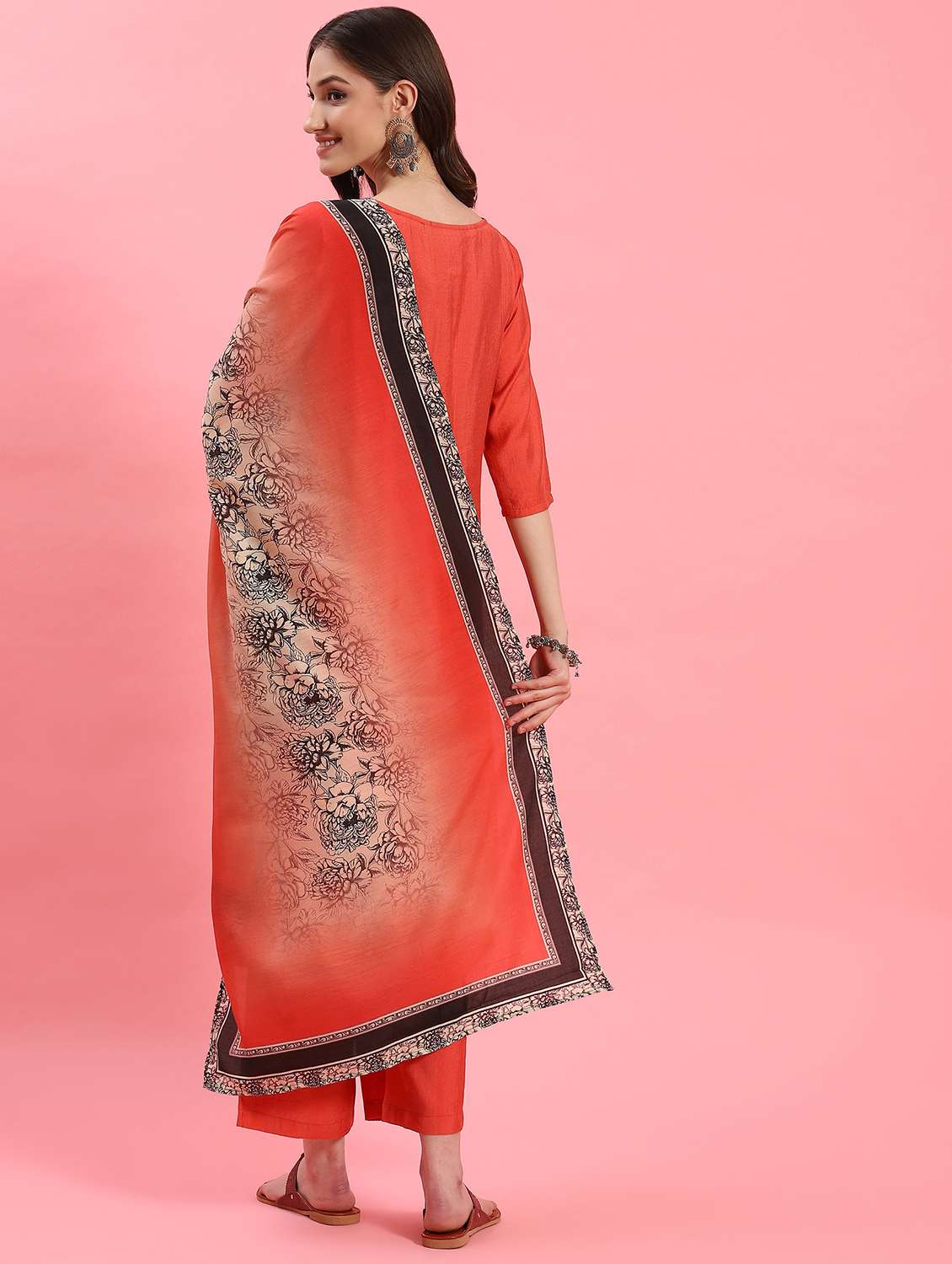 women embroidered kurta palazzo set with dupatta - 21221570 -  Standard Image - 3