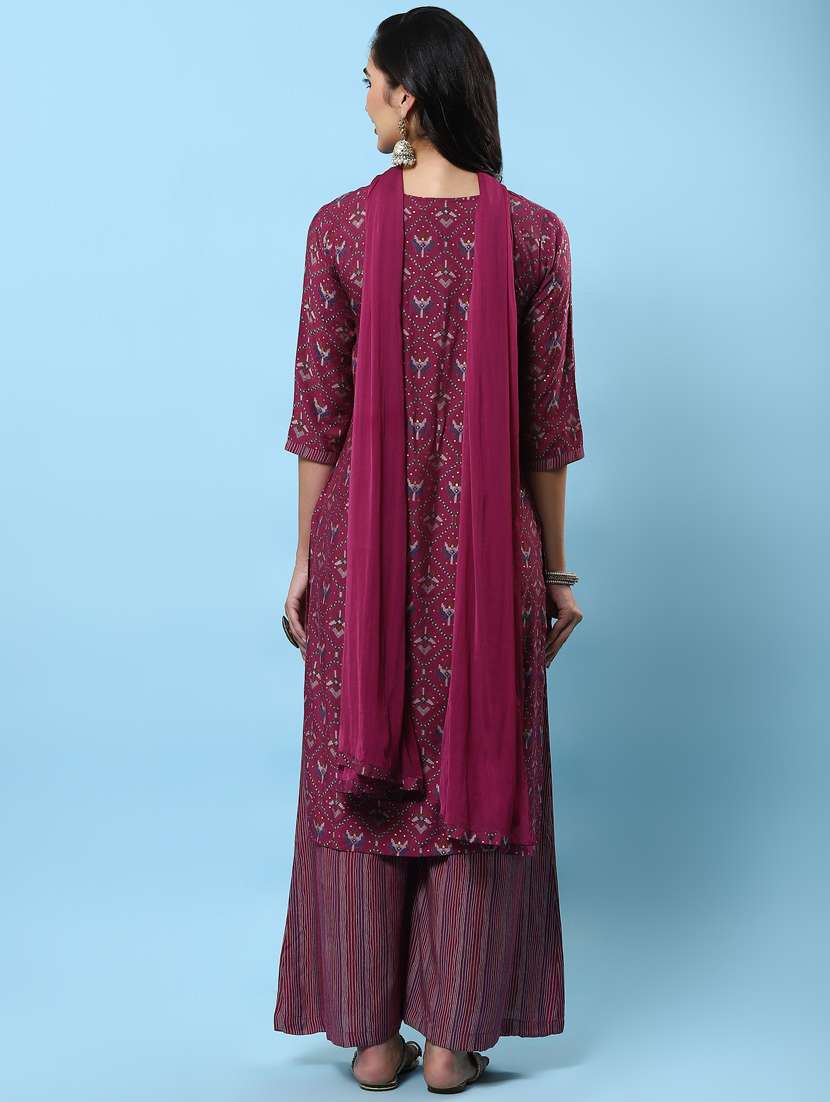 women three quarter sleeve kurta palazzo with dupatta set - 21221630 -  Standard Image - 3