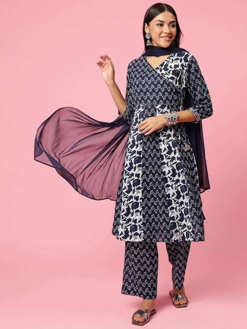 blue cotton kurta dupatta  set - 21221633 -  Standard Image - 0
