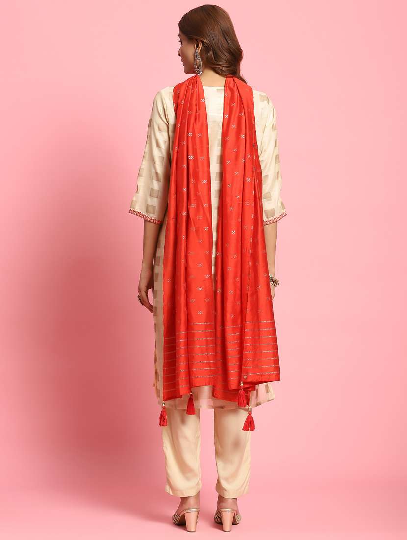 women embroidered kurta pant set with dupatta - 21221634 - Standard Image - 3