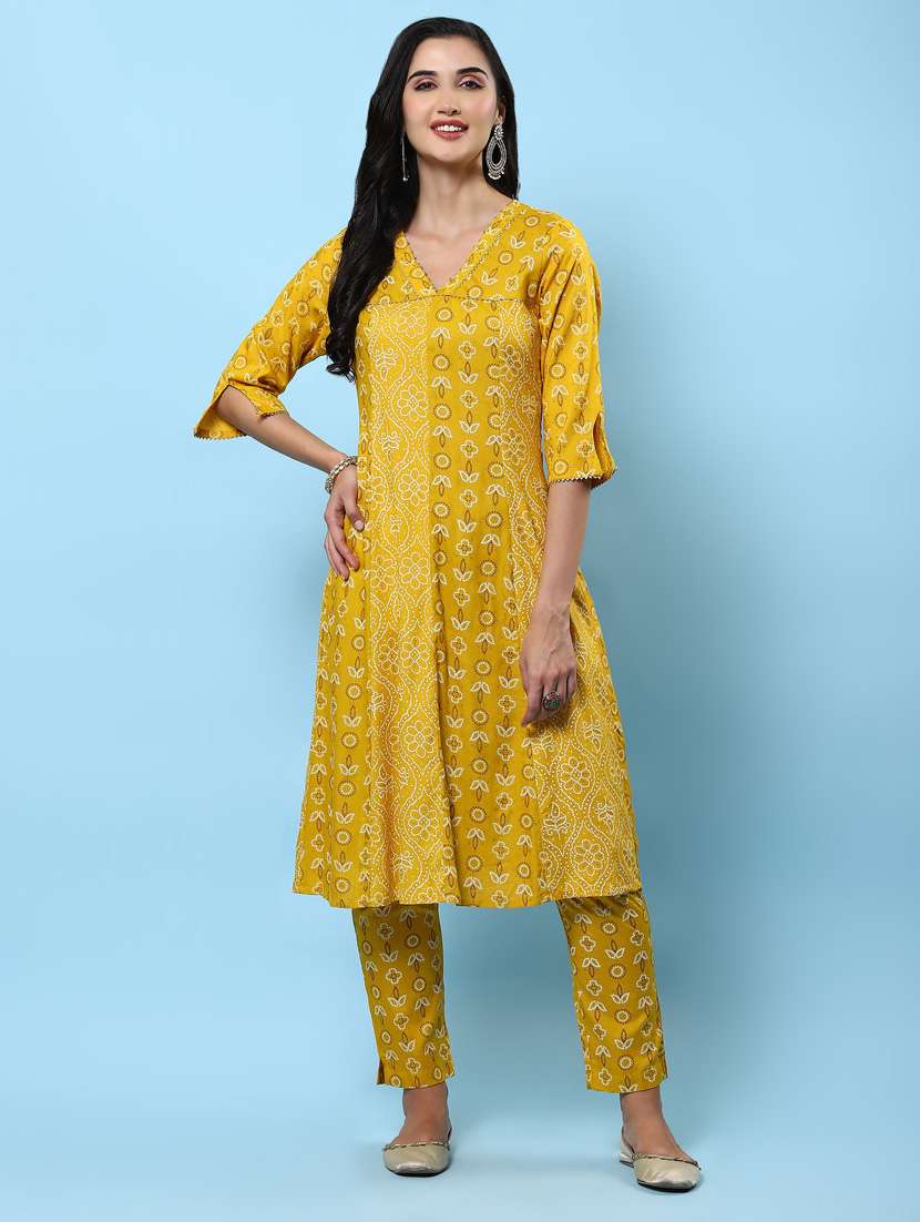 women mustard bandhani v neck kurta pant set