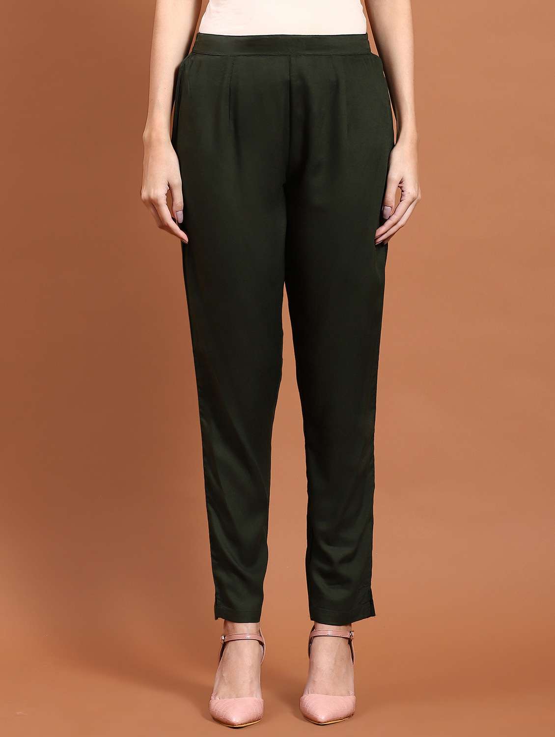 women round neck kurta pant set - 21221726 - Standard Image - 5