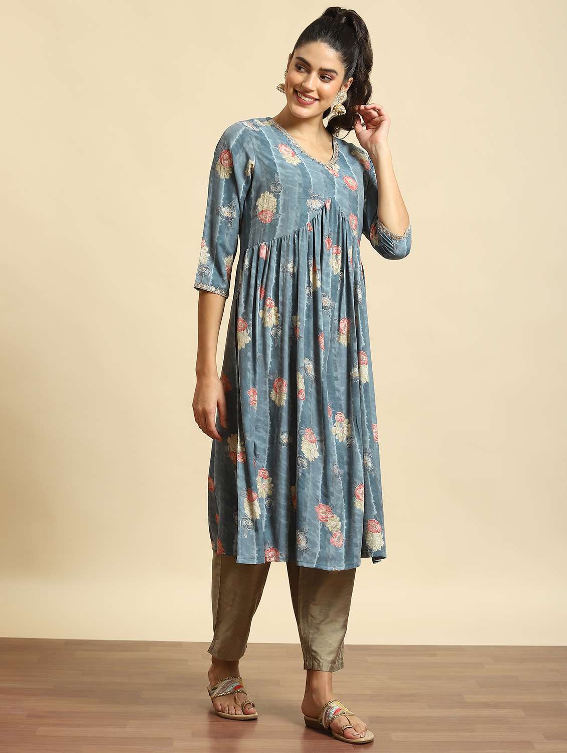 women grey floral printed kurta  - 21221750 -  Standard Image - 3