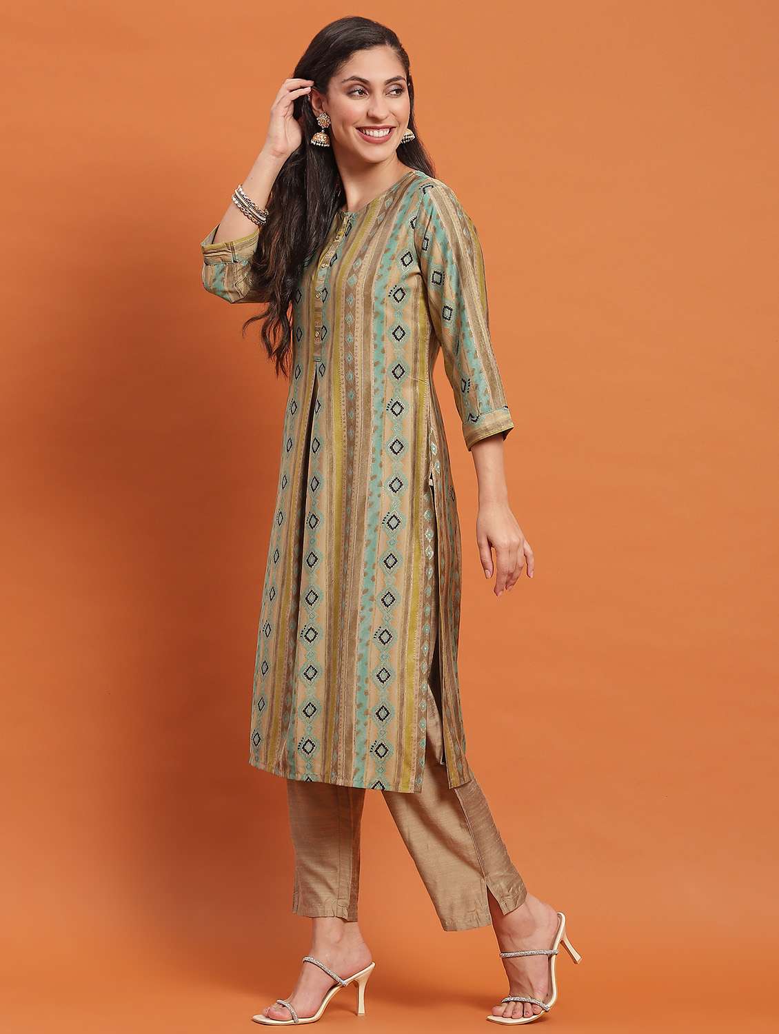 women three quarter sleeve straight kurta - 21221770 -  Standard Image - 3