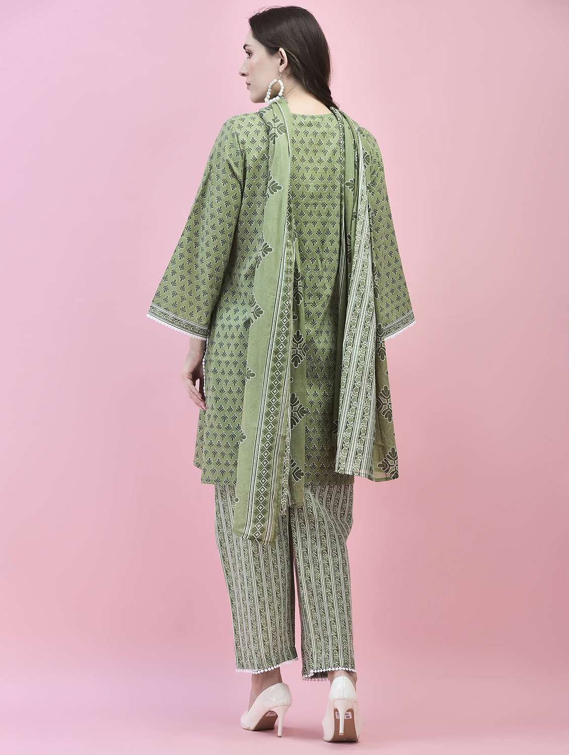 women kurta pant set with dupatta - 21221814 -  Standard Image - 5