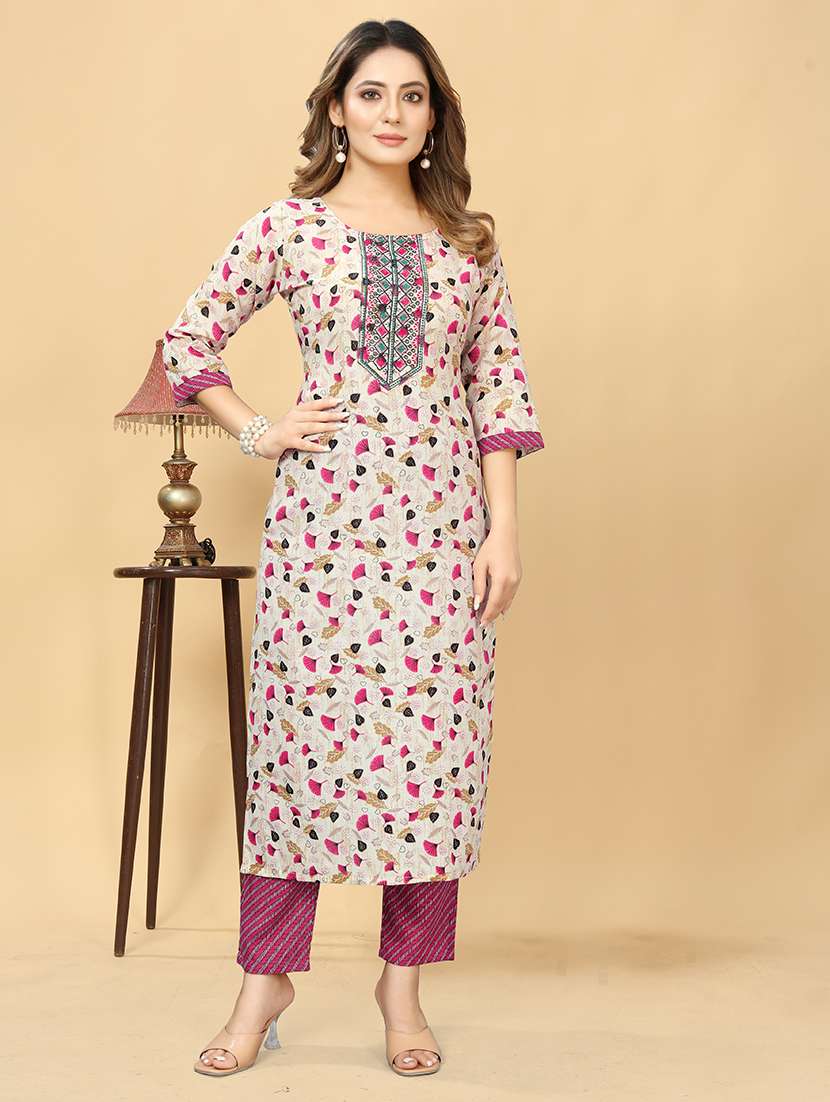 women round neck kurta pant set