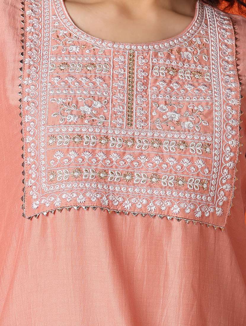 women three quarter sleeve straight kurta - 21224505 -  Standard Image - 5