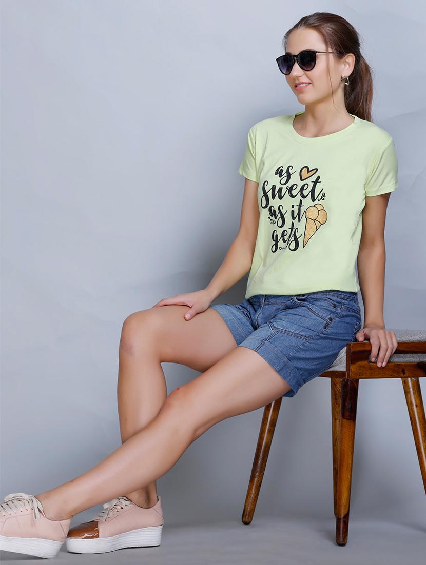 women round neck short sleeves t-shirt - 21224981 - Standard Image - 3