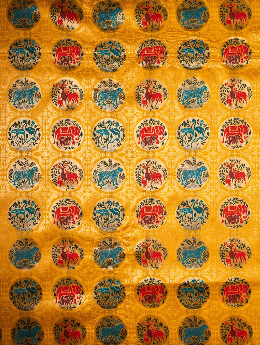 yellow patola saree with blouse - 21227417 - Standard Image - 3