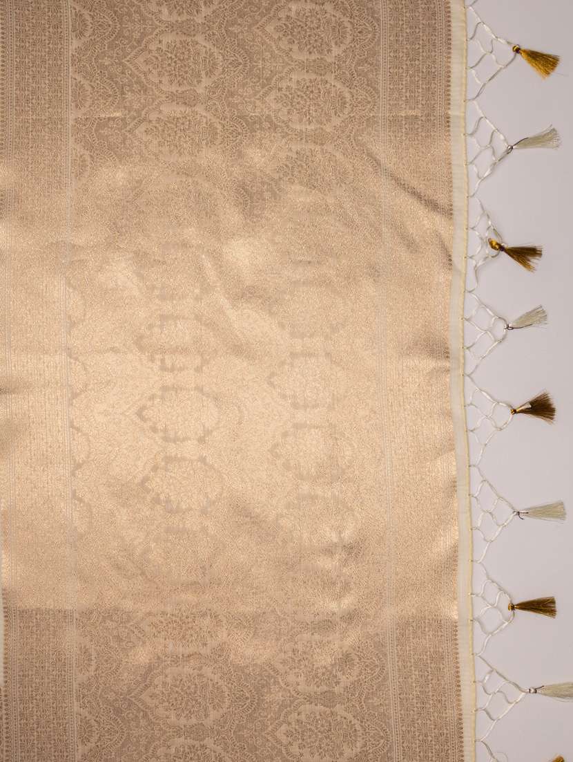 off white art silk banarasi saree with blouse - 21227575 - Standard Image - 3