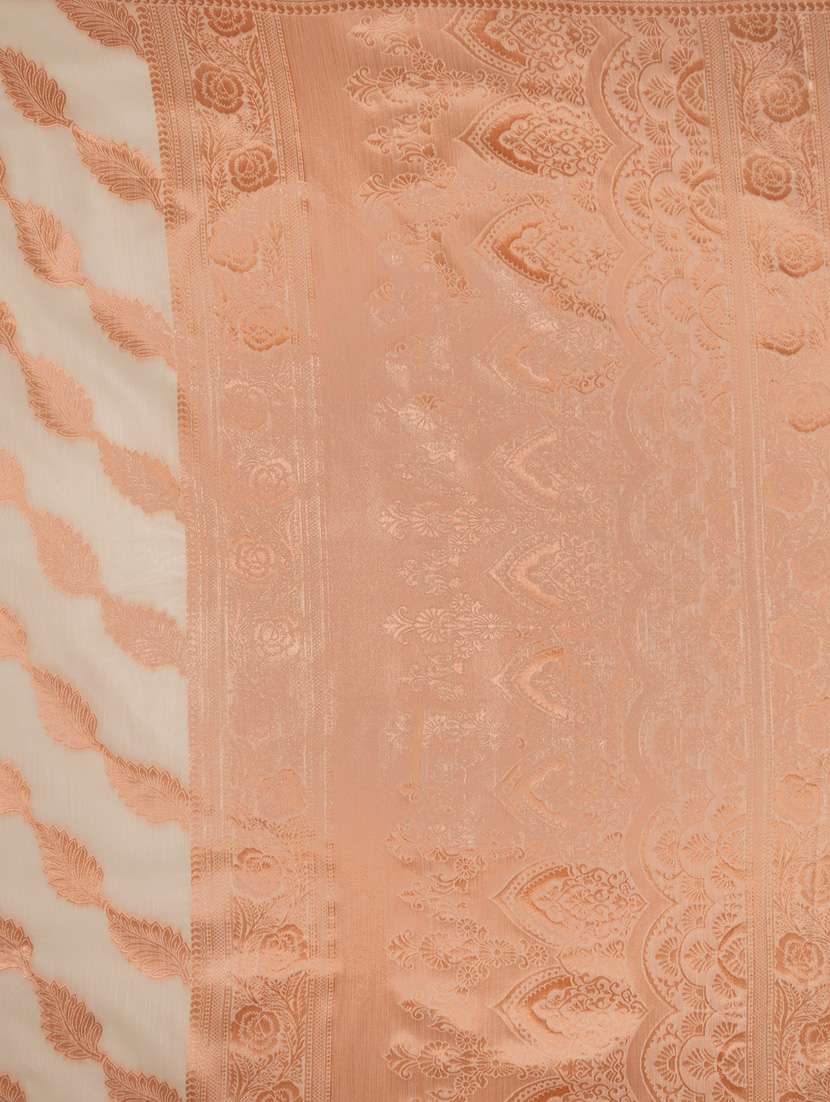 off white art silk banarasi saree with blouse - 21227580 - Standard Image - 3
