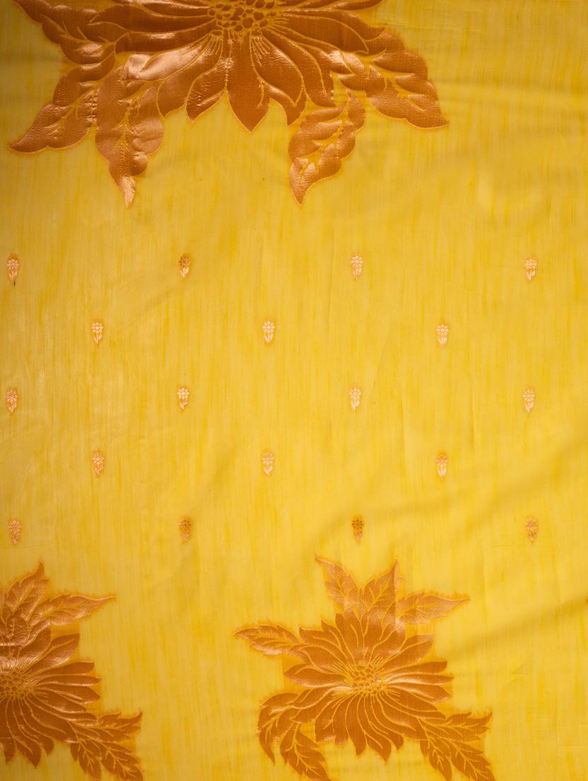 yellow banarasi saree with blouse - 21227592 - Standard Image - 3