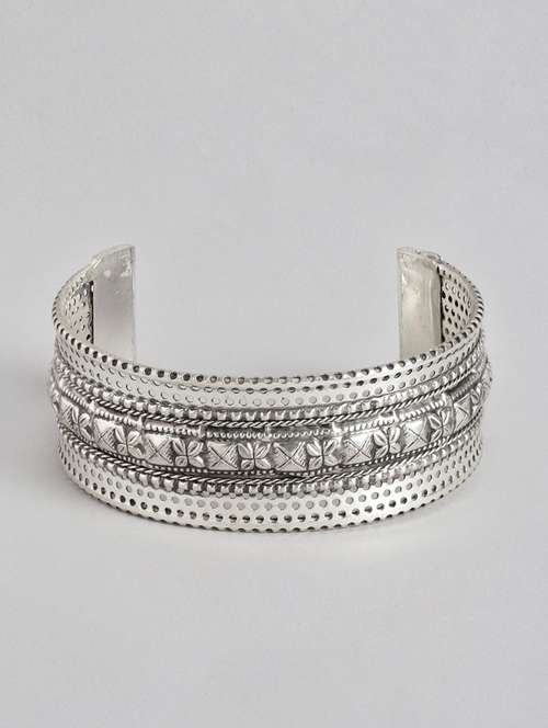 silver brass cuffs bracelet - 21228652 - Standard Image - 0