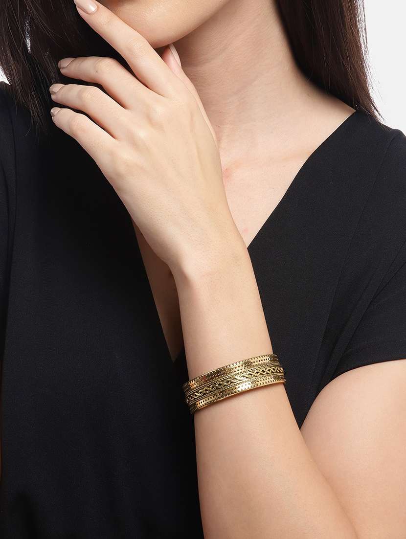 gold brass cuffs bracelet - 21228654 - Standard Image - 3