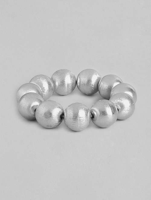 silver brass cuffs bracelet - 21228656 - Standard Image - 0
