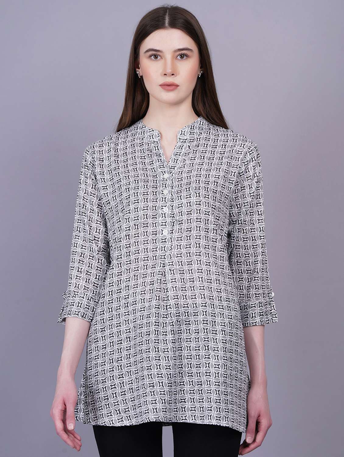 women printed three quarter sleeves kurti