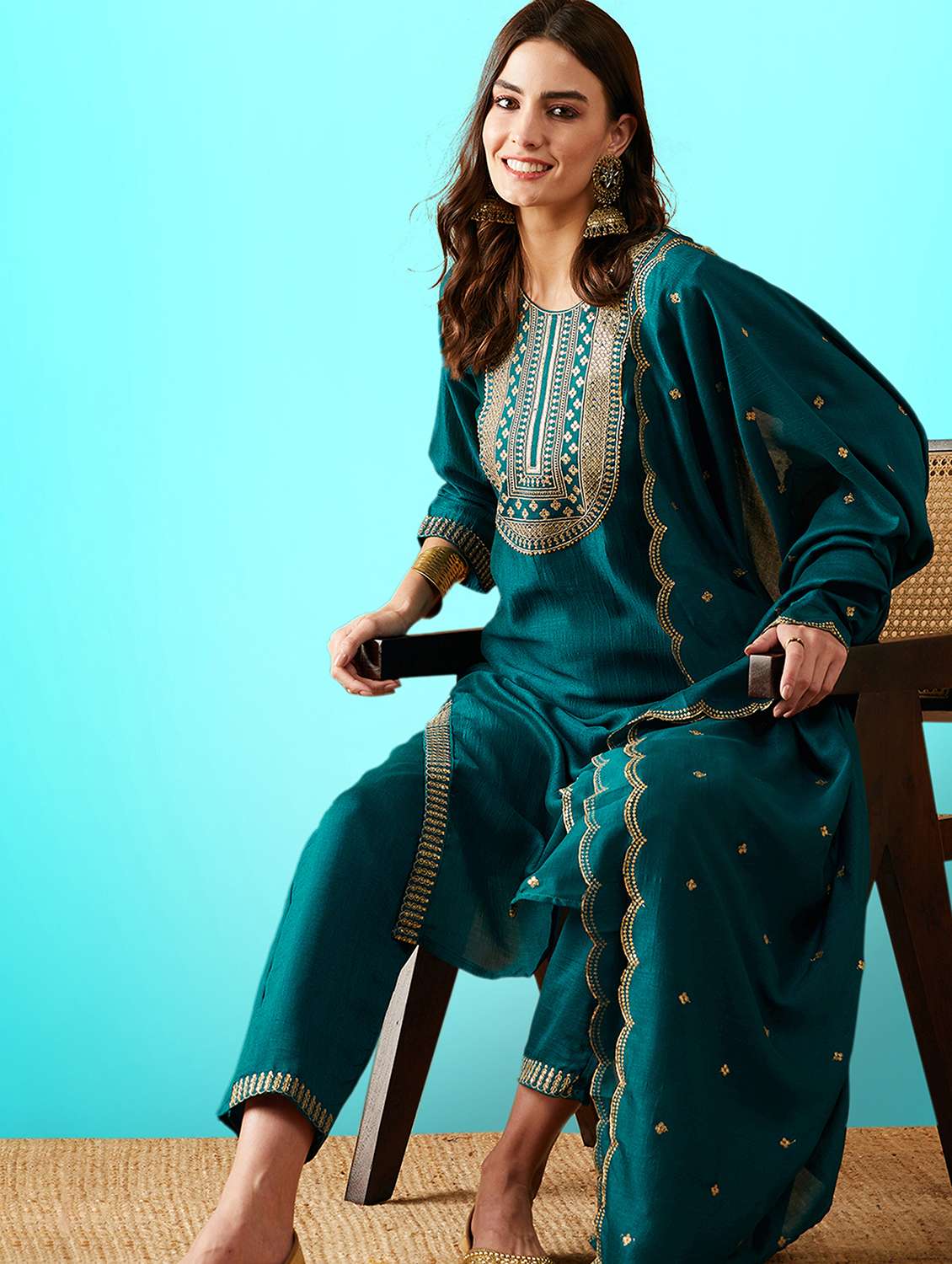 women kurta pant set with dupatta - 21230709 - Standard Image - 3