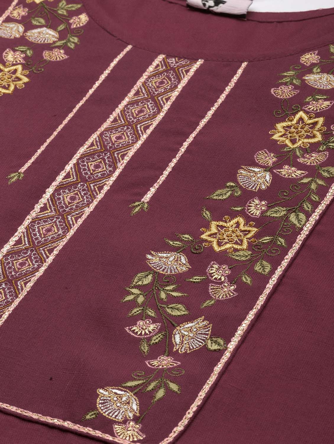 women kurta pant set with dupatta - 21230716 - Standard Image - 3