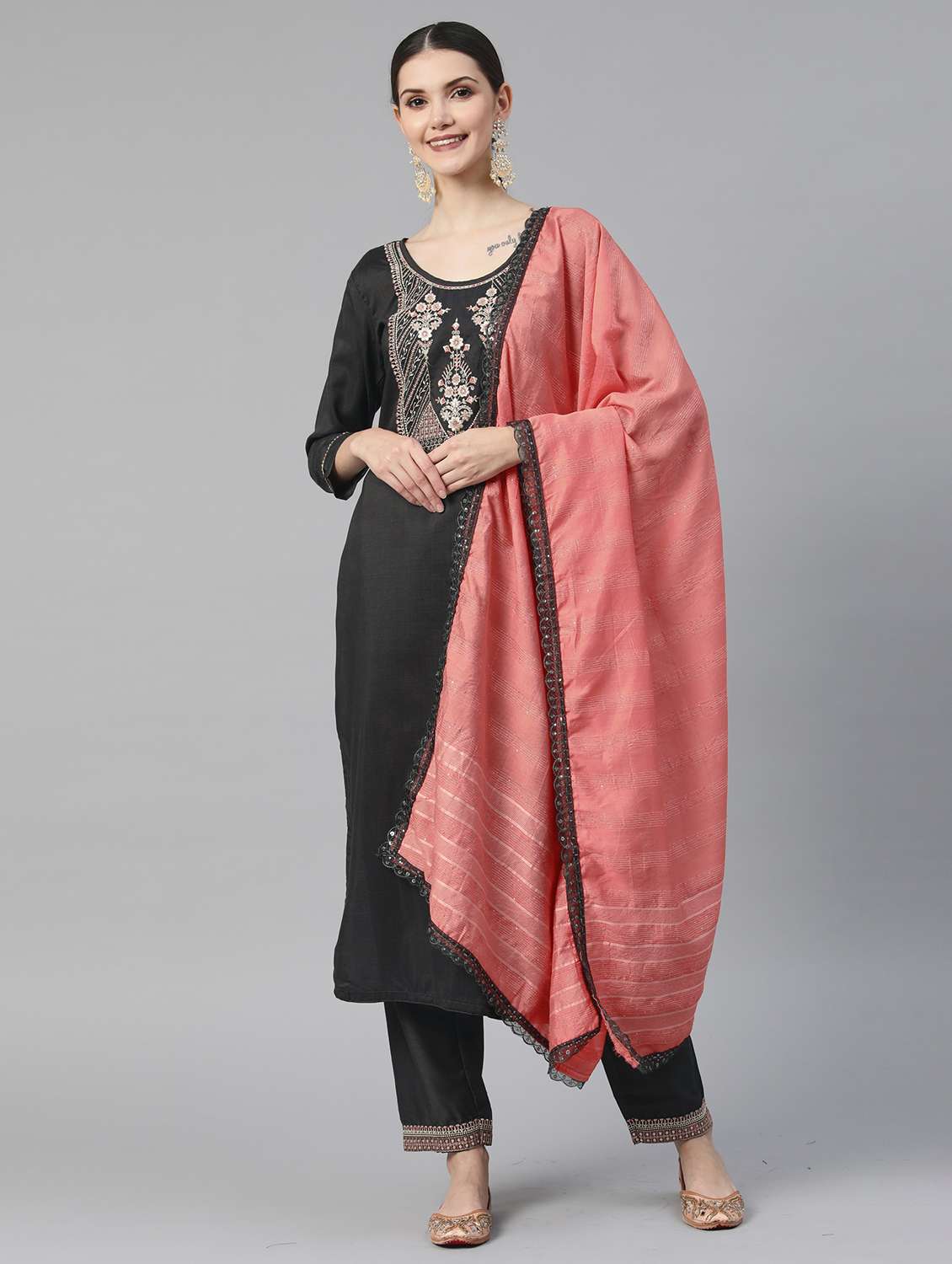 women kurta pant set with dupatta