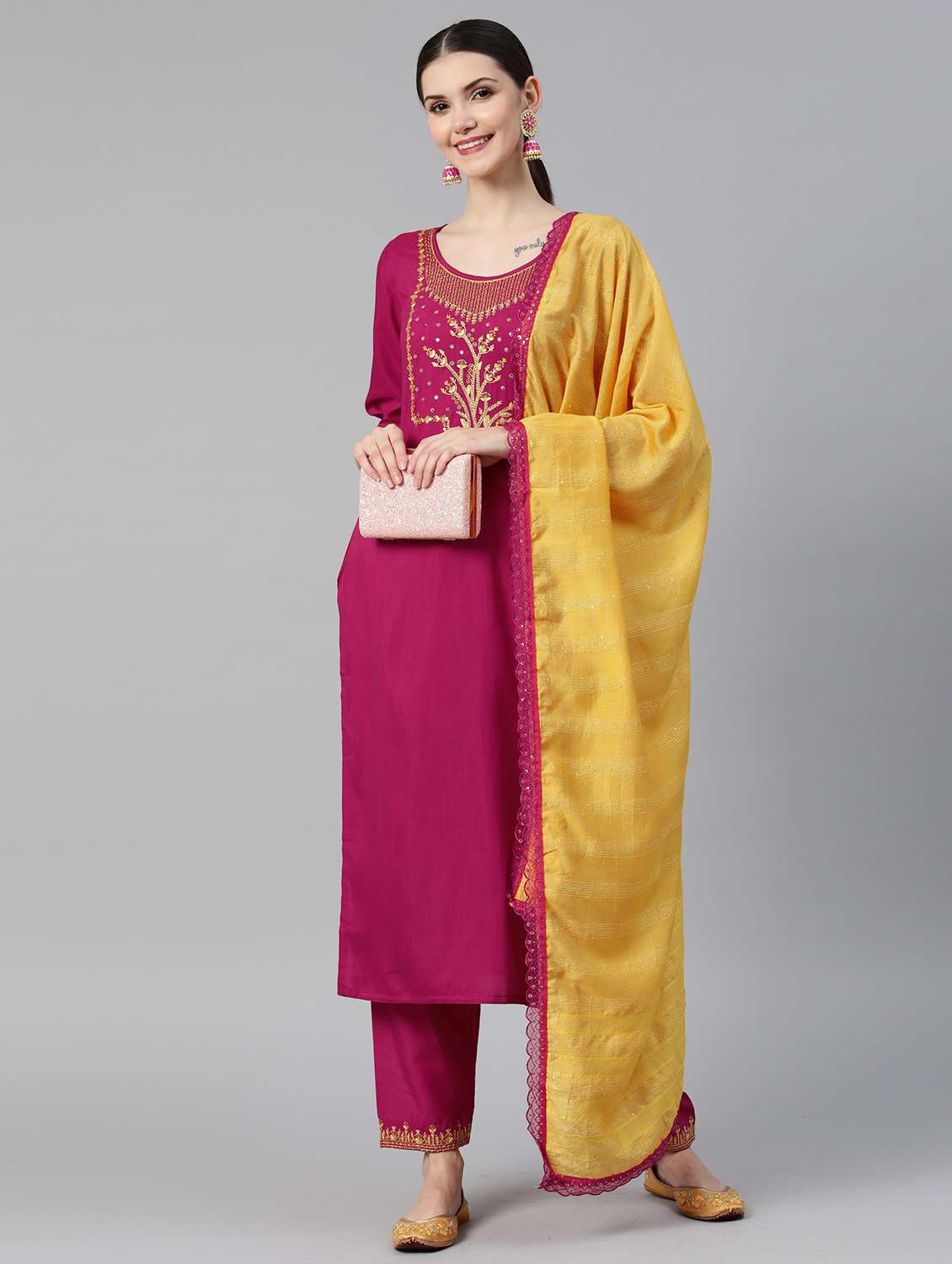 women kurta pant set with dupatta - 21230780 -  Standard Image - 3