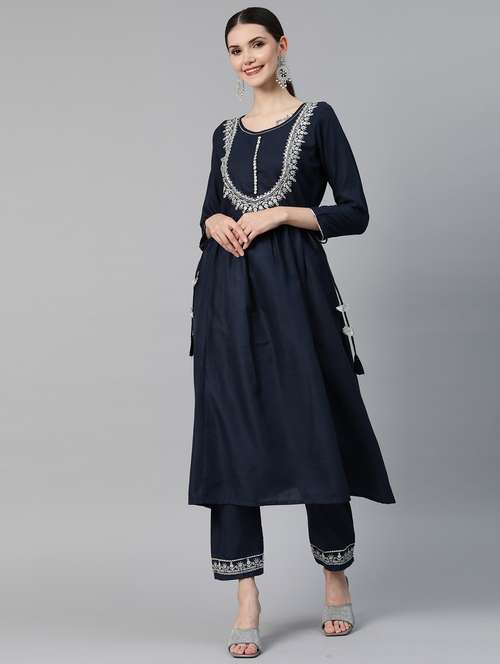 women round neck kurta pant set - 21230795 -  Standard Image - 0