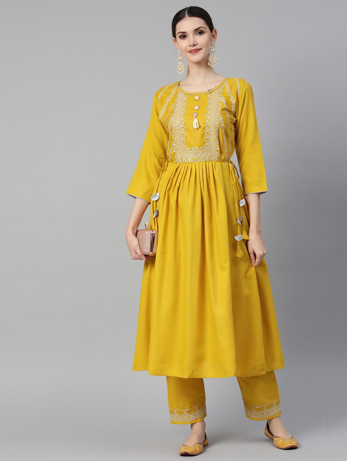 women round neck kurta pant set - 21230796 - Zoom Image - 0