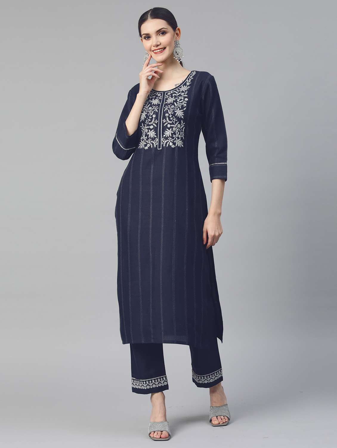 women round neck kurta pant set - 21230832 -  Zoom Image - 0