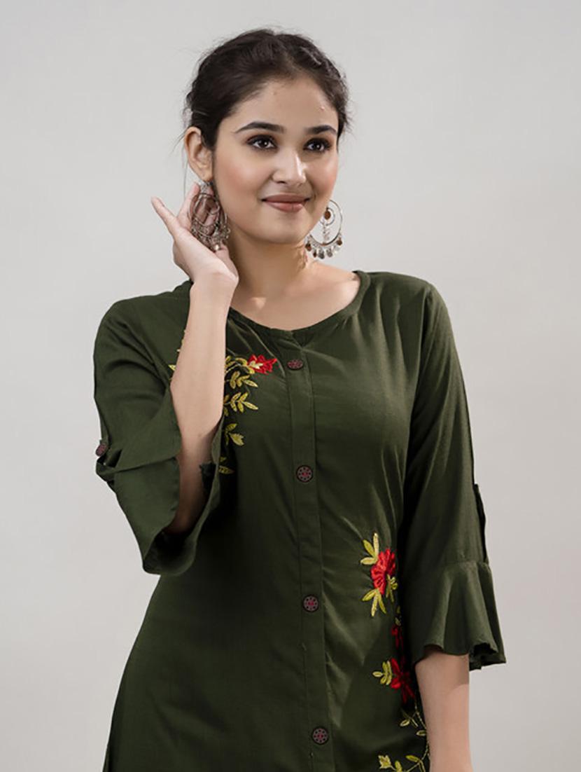 women bell sleeve slide slit kurta - 21232101 - Standard Image - 3