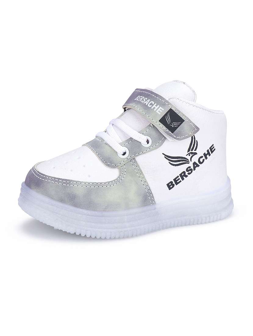 grey canvas sports shoes