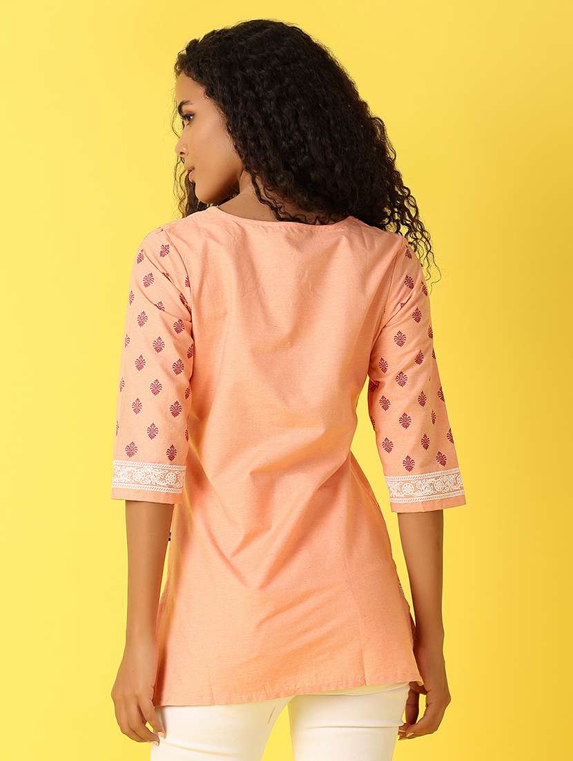 women three quarter sleeve straight kurti - 21233287 -  Standard Image - 3