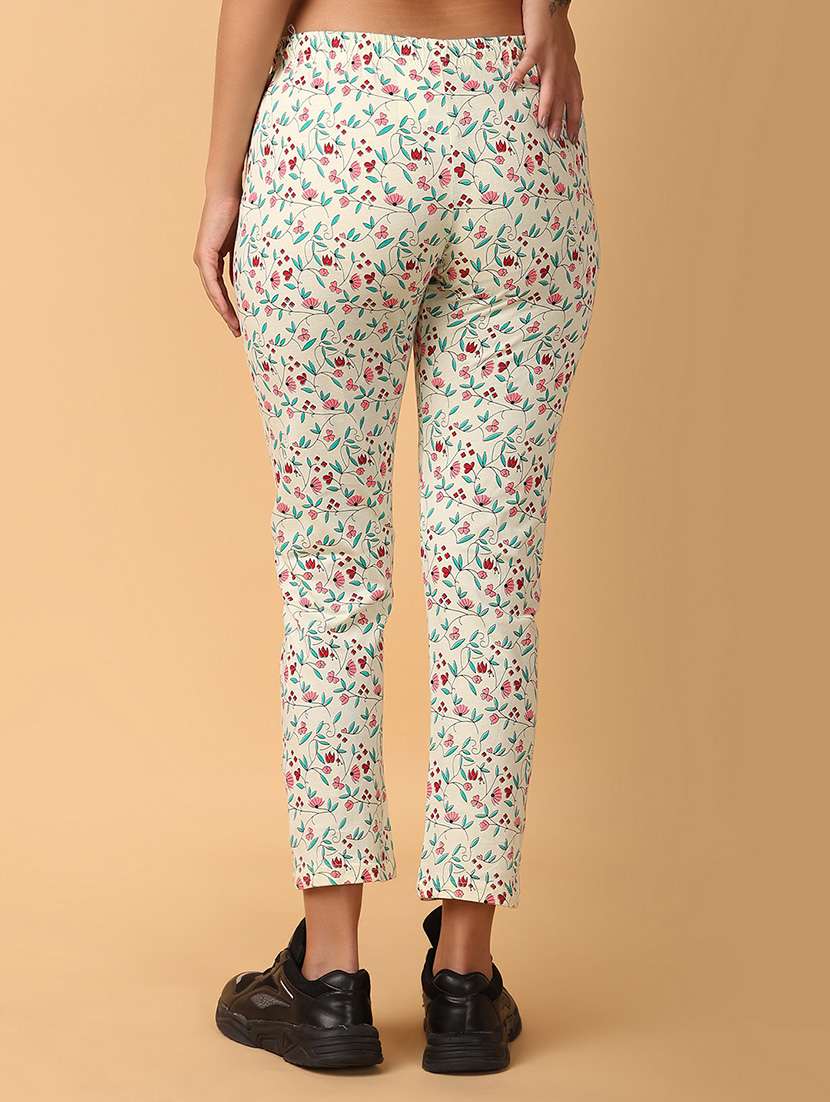 women off white cotton pajama - 21233421 -  Standard Image - 3