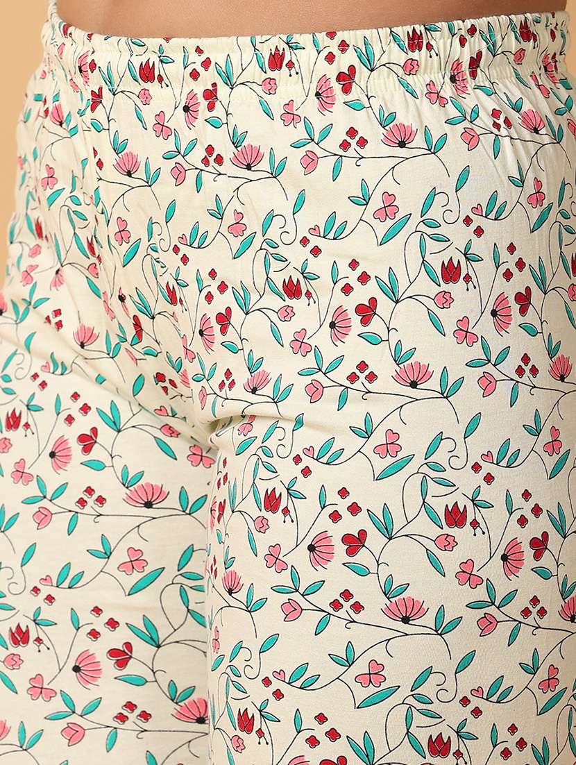 women off white cotton pajama - 21233421 -  Standard Image - 5