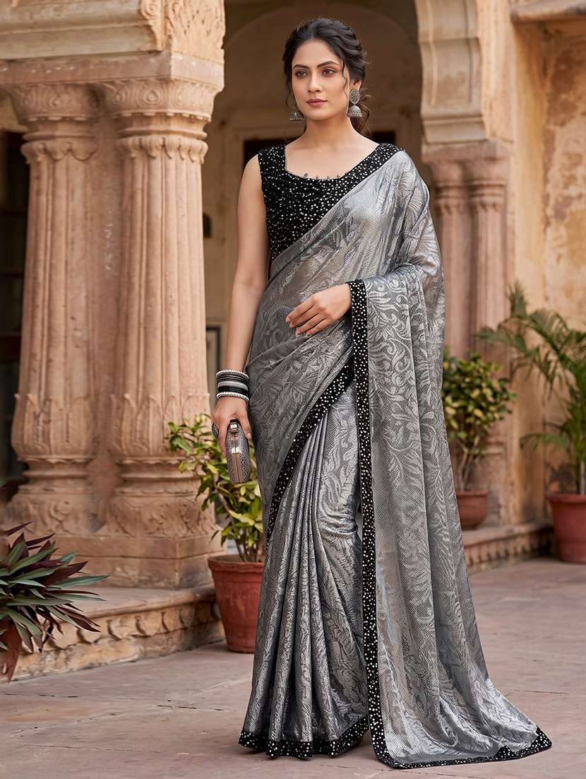 women grey bordered saree with blouse