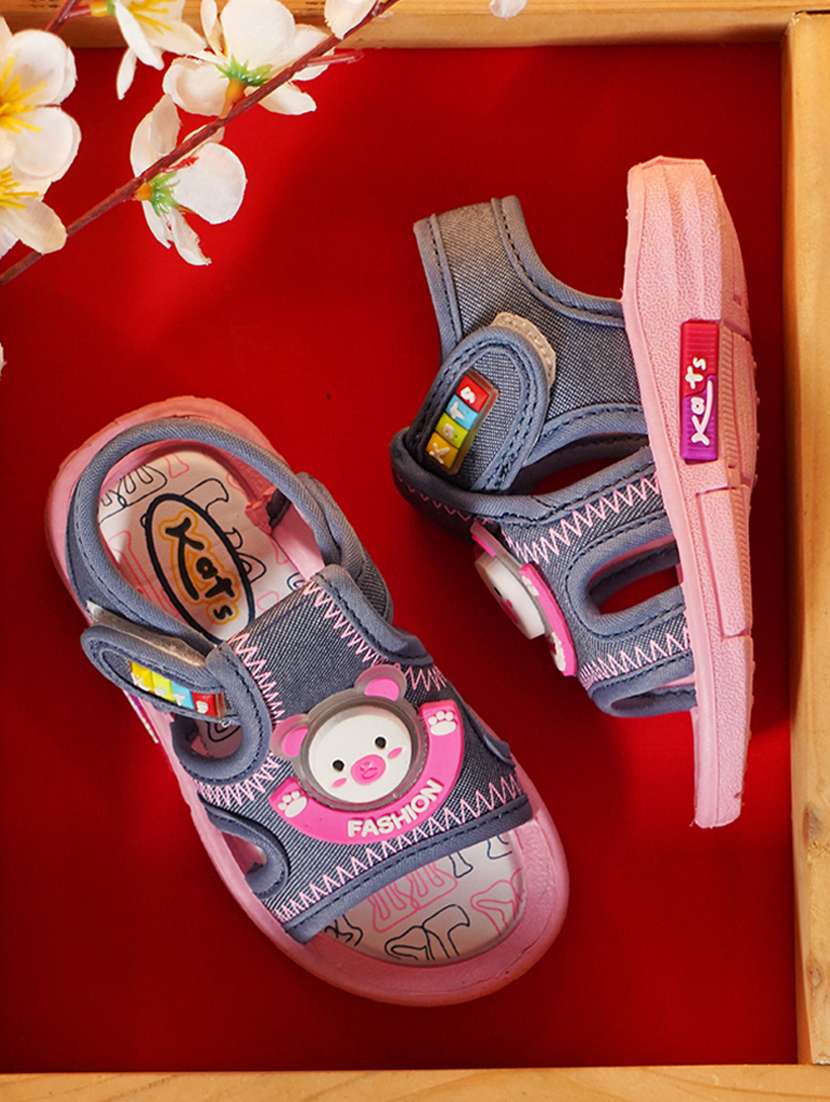 kids velcro sandal